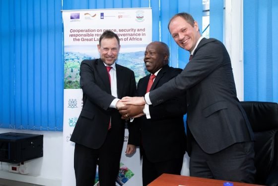 La CIRGL reçoit des équipements et un véhicule pour renforcer sa capacité institutionnelle